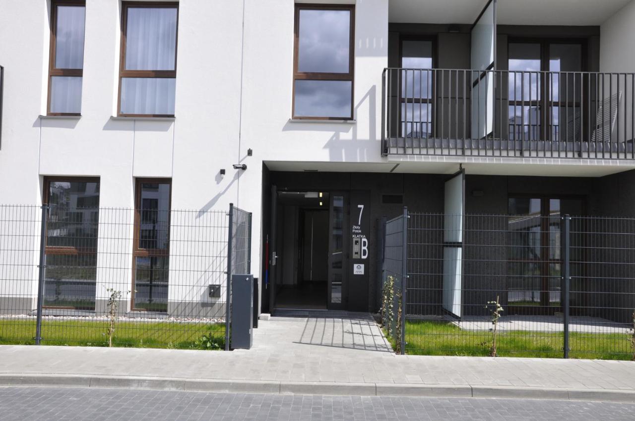 Prudentia Apartments Zloty Potok Варшава Экстерьер фото